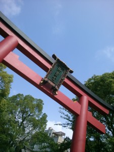 御霊神社