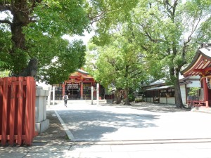 御霊神社