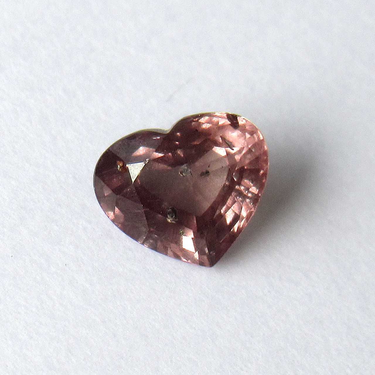 マダガスカル産 カラーチェンジガーネット 1.2ct ルース