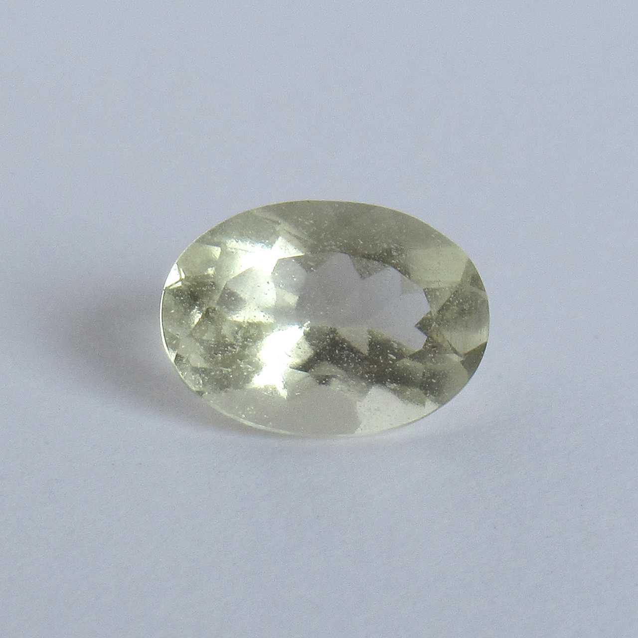 エジプト産 リビア砂漠 リビアンデザートグラス 1.36ct ルース